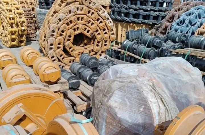 قطعات ماشین آلات سنگین