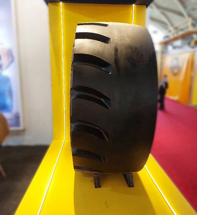 لاستیک گودیر سایز 35/65R33 L5