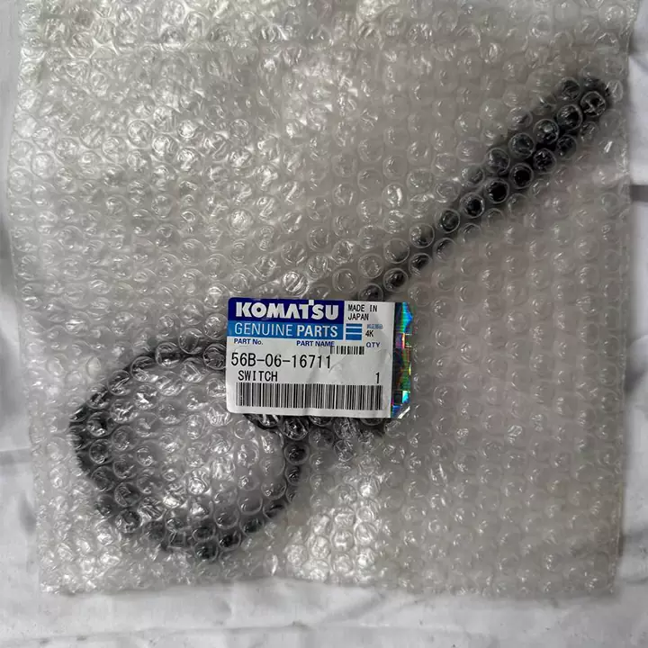 سویچ اصلی کوماتسو