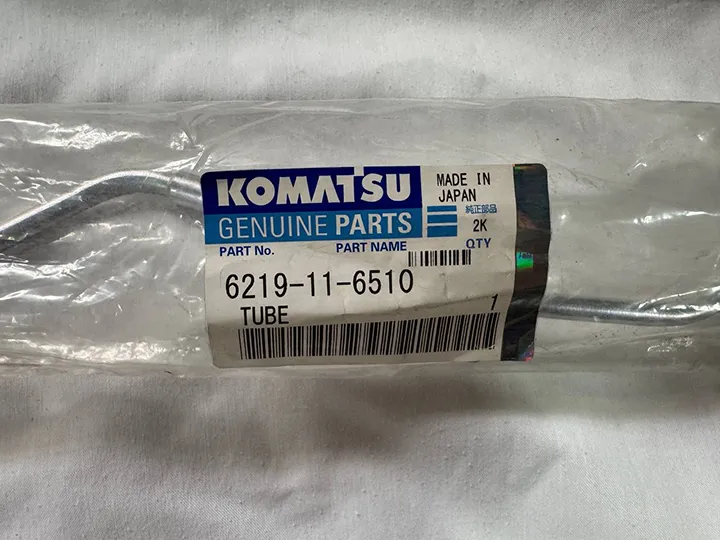 لوله هوای بالا موتور دامپتراک کوماتسو HD785