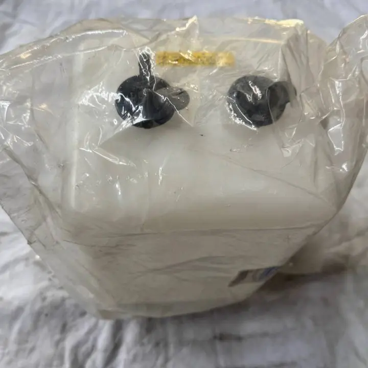 منبع انبساط آب رادیاتور