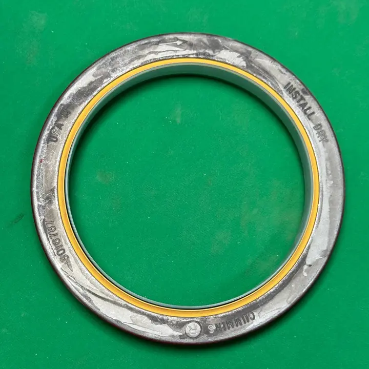 کاسه نمد ته میل لنگ موتور کامینز KTA19 KTA50