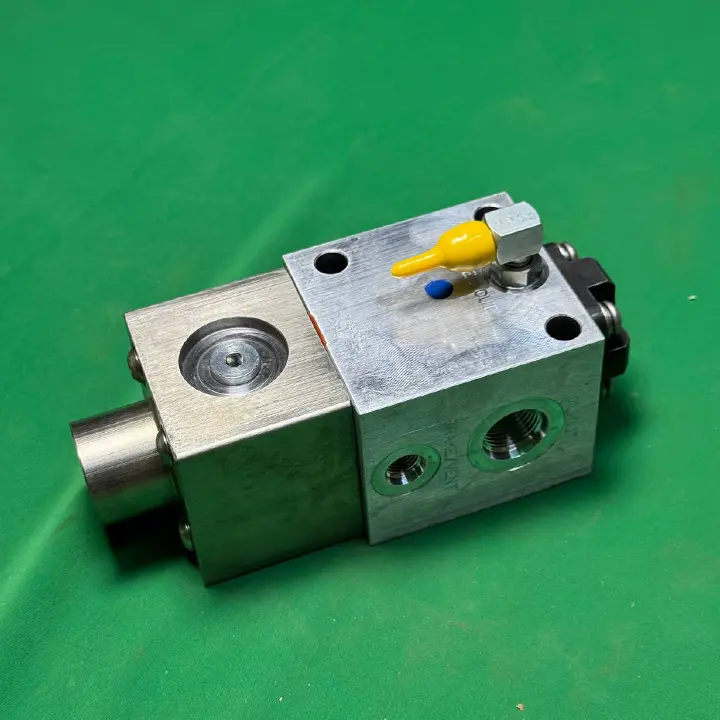 شیر کنترل کامل روغن موتور کامینز KTA38 KTA50