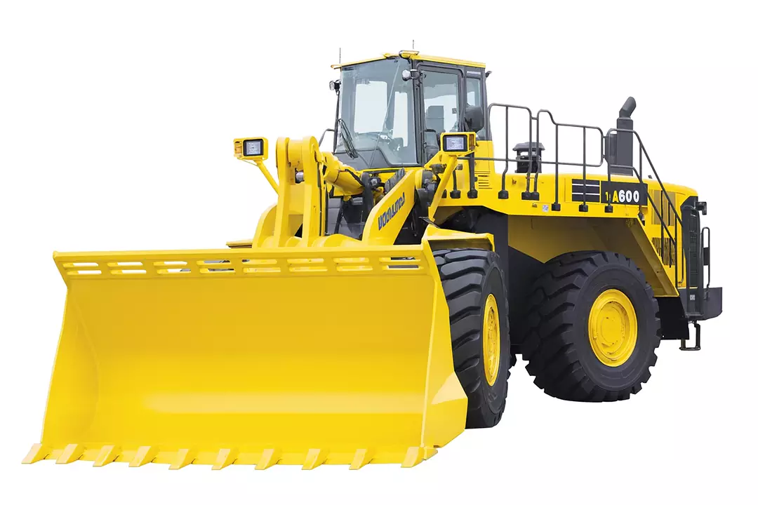 بررسی Loader WA600-6