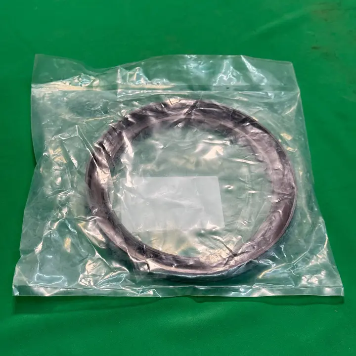 کاسه نمد دمپر موتور