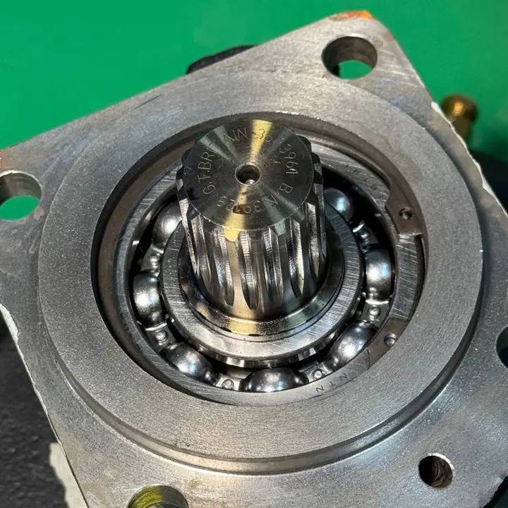 واترپمپ کامل موتور کامینز KTA38