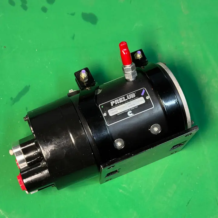 پمپ روغن کاری اولیه موتور کامینز KTA38 KTA50